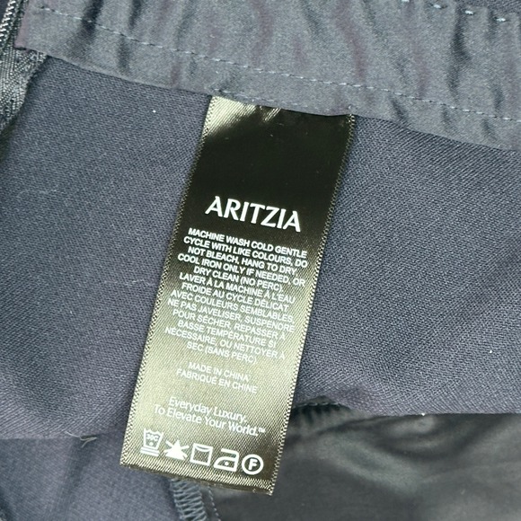 Babaton Aritzia Navy Blue Wrap Front Skort Mini Skirt Shorts Size 10 - Picture 9 of 9